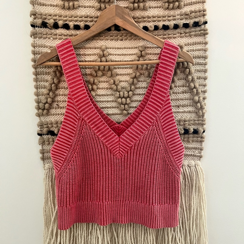 Wilfred Free Pink Knit V-Neck Women's Top